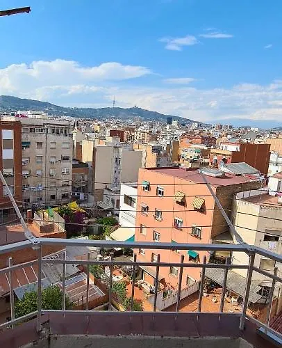 Appartamento Attic The Sunny Apartment Camp Nou L'Hospitalet de Llobregat