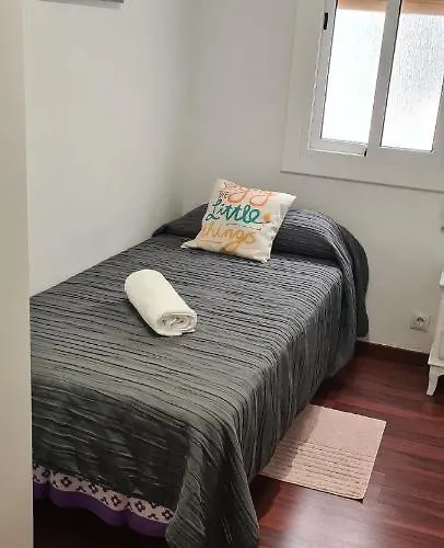 Attic The Sunny Apartment Camp Nou * L'Hospitalet de Llobregat
